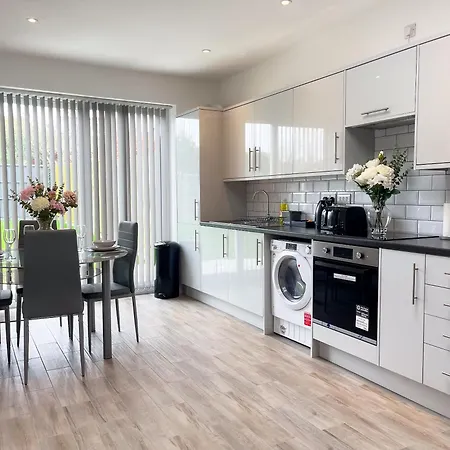 Wembley Stadium, Modern&Cozy Apartment With Garden London Exterior photo