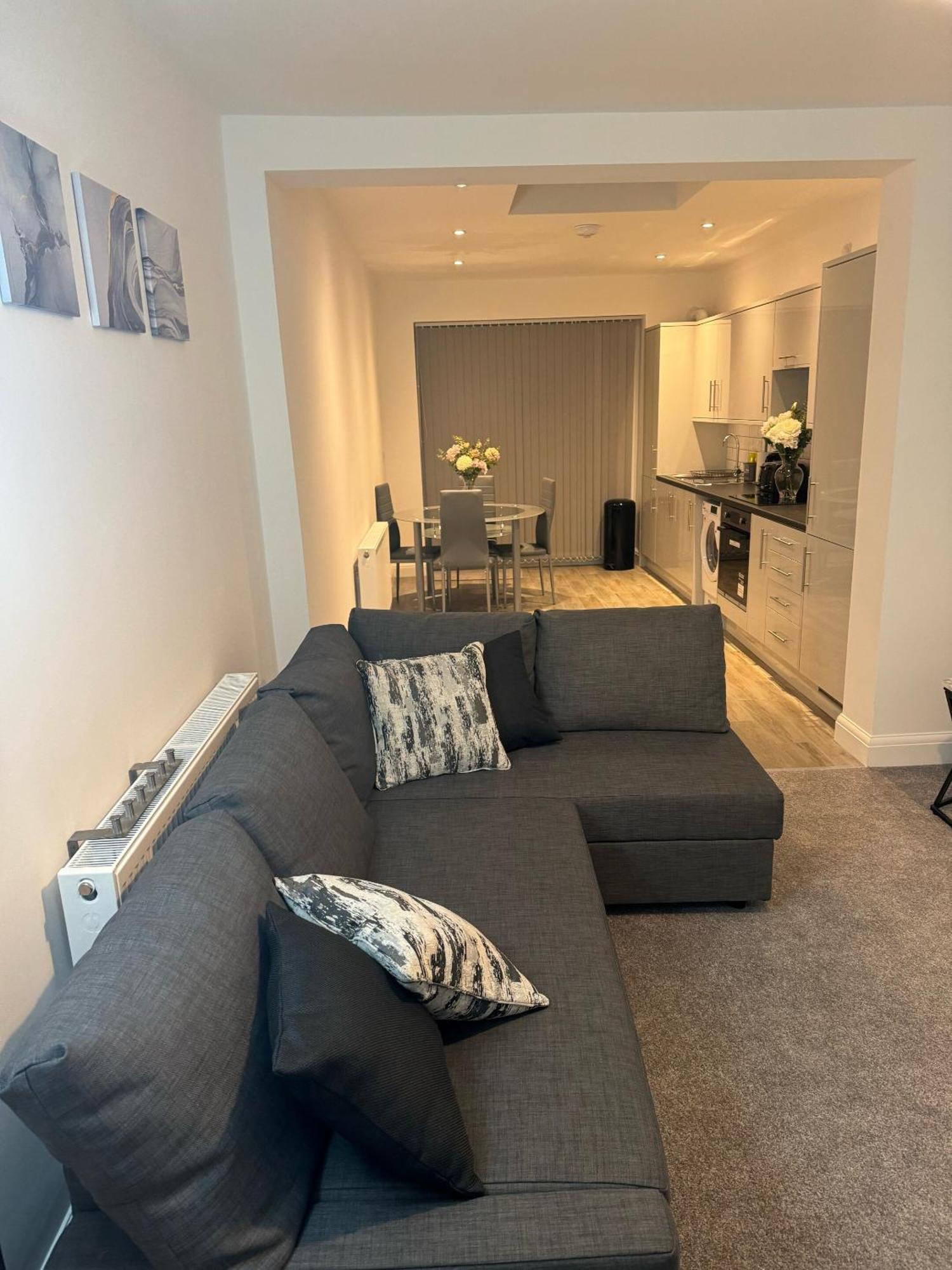 Апартаменты Wembley Stadium, Modern&cozy With Garden Лондон